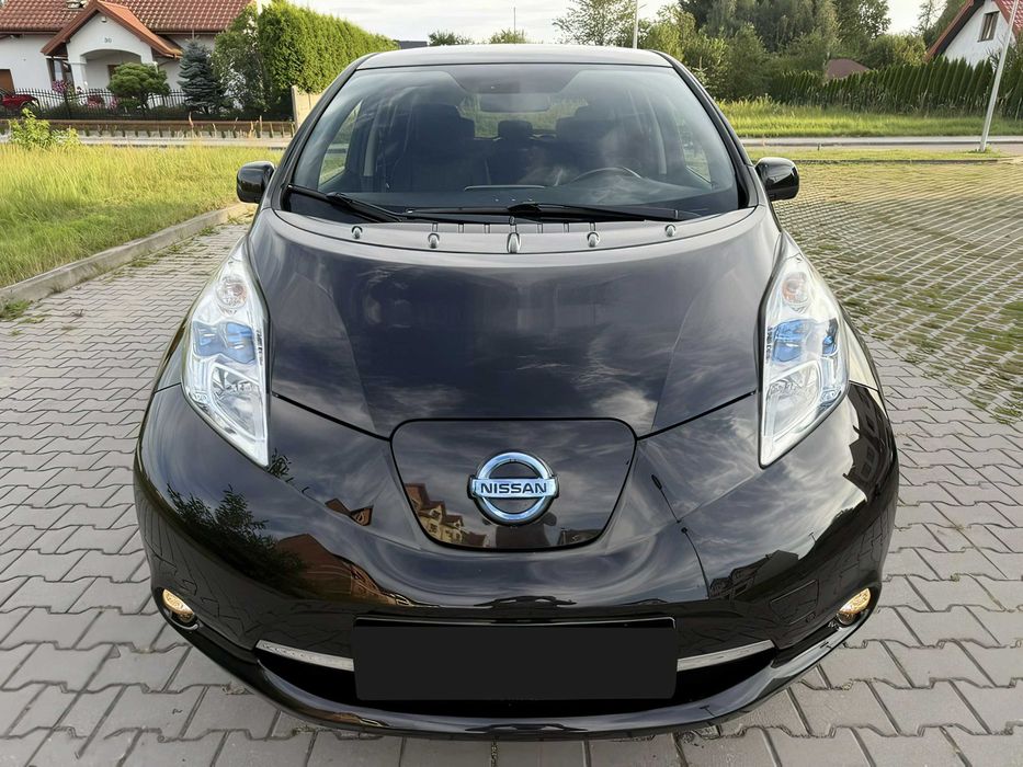 Nissan Leaf      2016