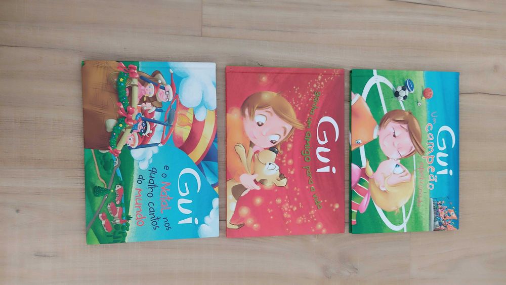 3 livros da Coleção "Gui"