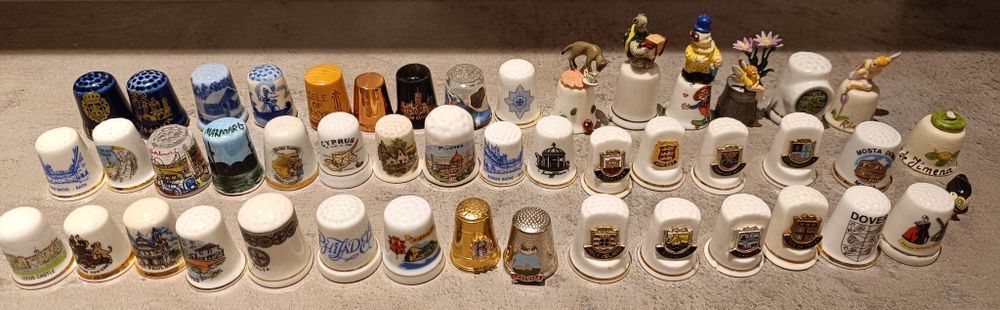 Kolekcja naparstków około 600 sztuk