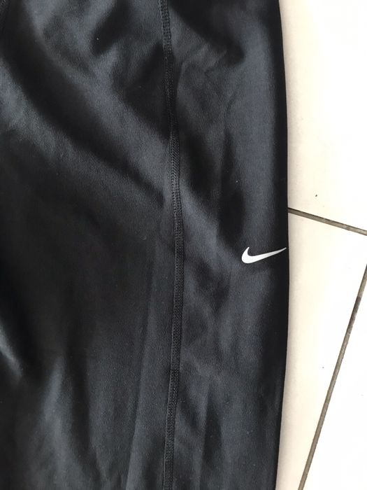 Sportowe spodnie Nike stan idealny!