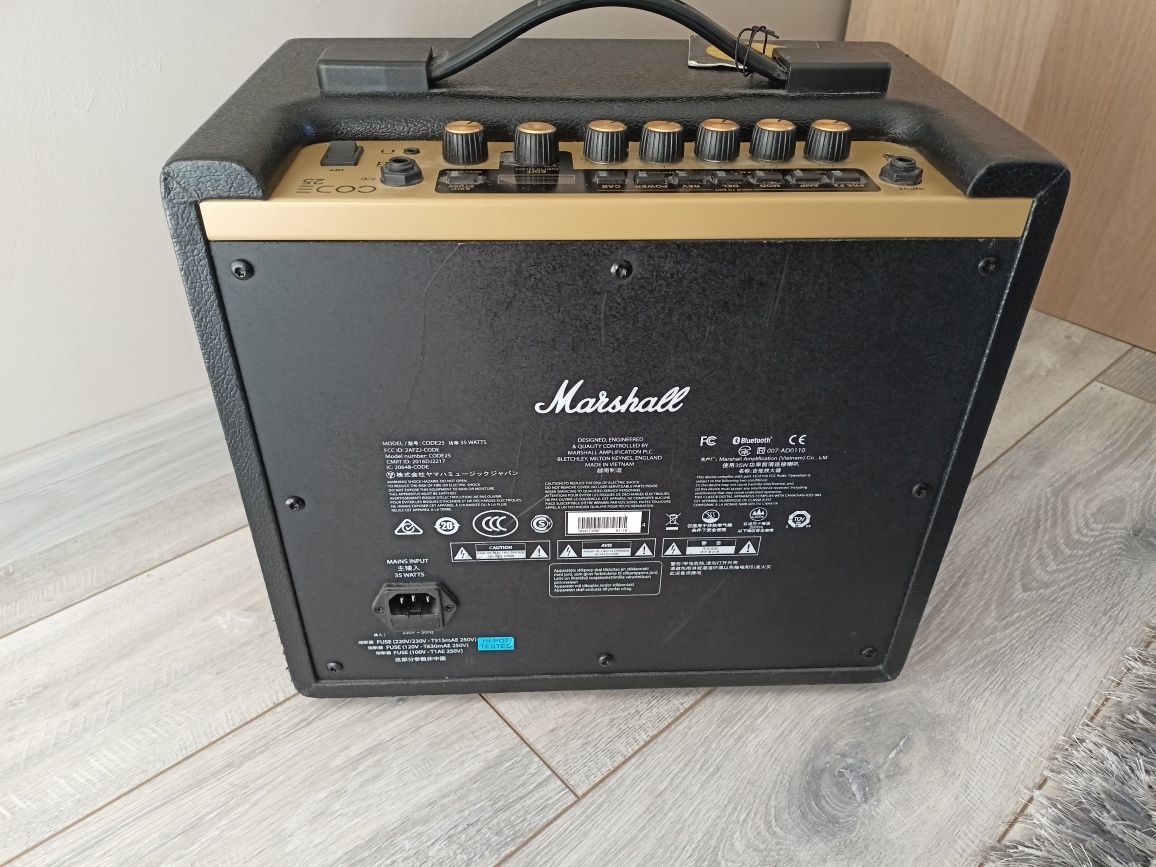 Marshall Code 25 + footswitch