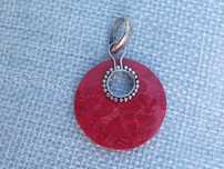 Srebrna zawieszka z koralem Sterling Silver 925 3,49 g Wisiorek