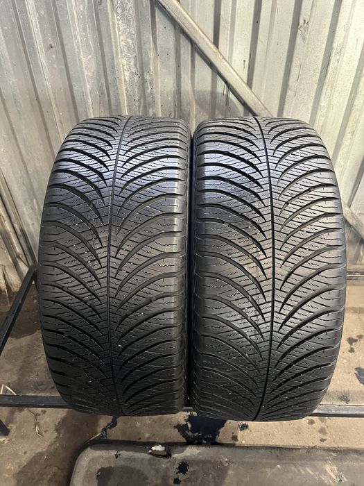 nr42 2 opony caloroczne goodyear 215/45/16
