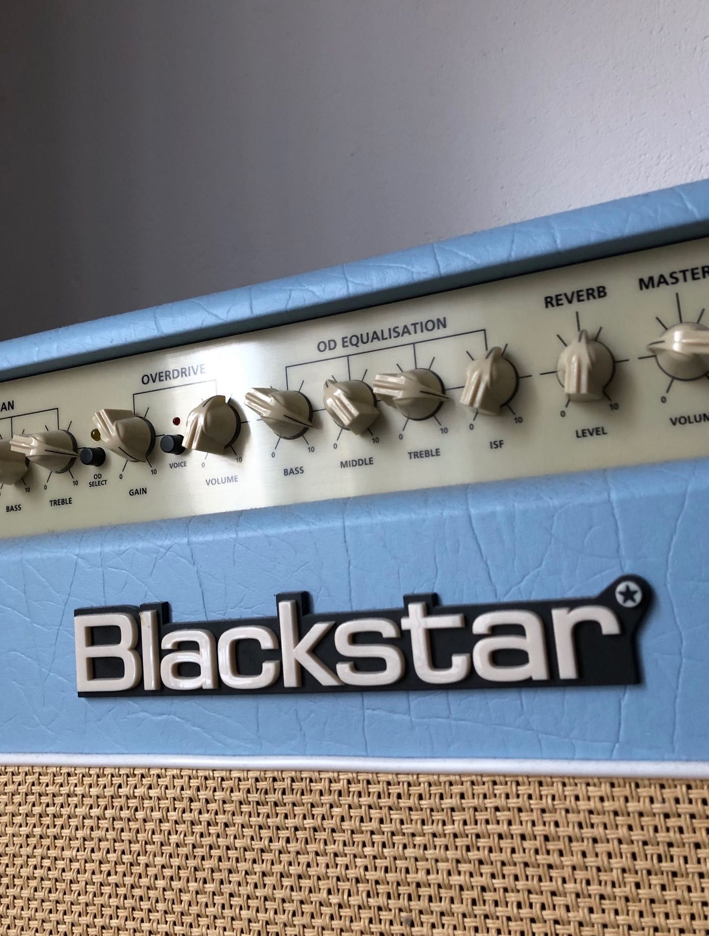 Blackstar HT Club 40 MKII Black and Blue Edition