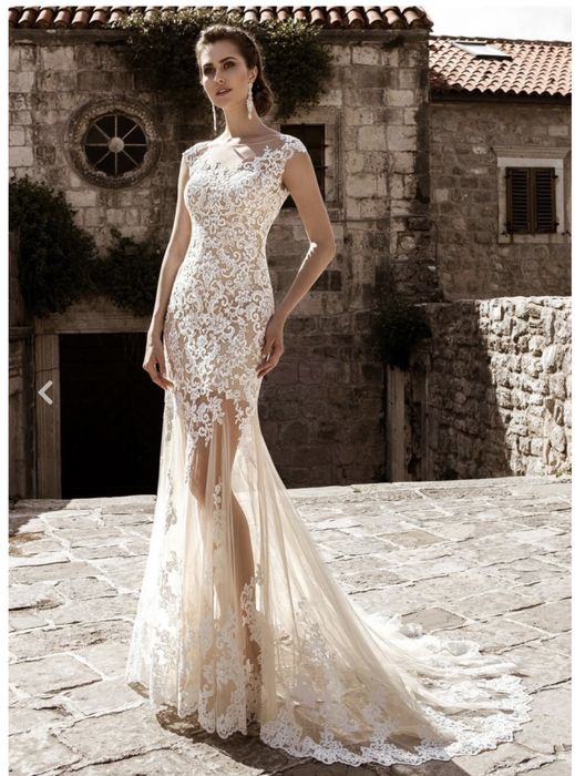 Свадебное платье со съемным шлейфом Lussano Bridal