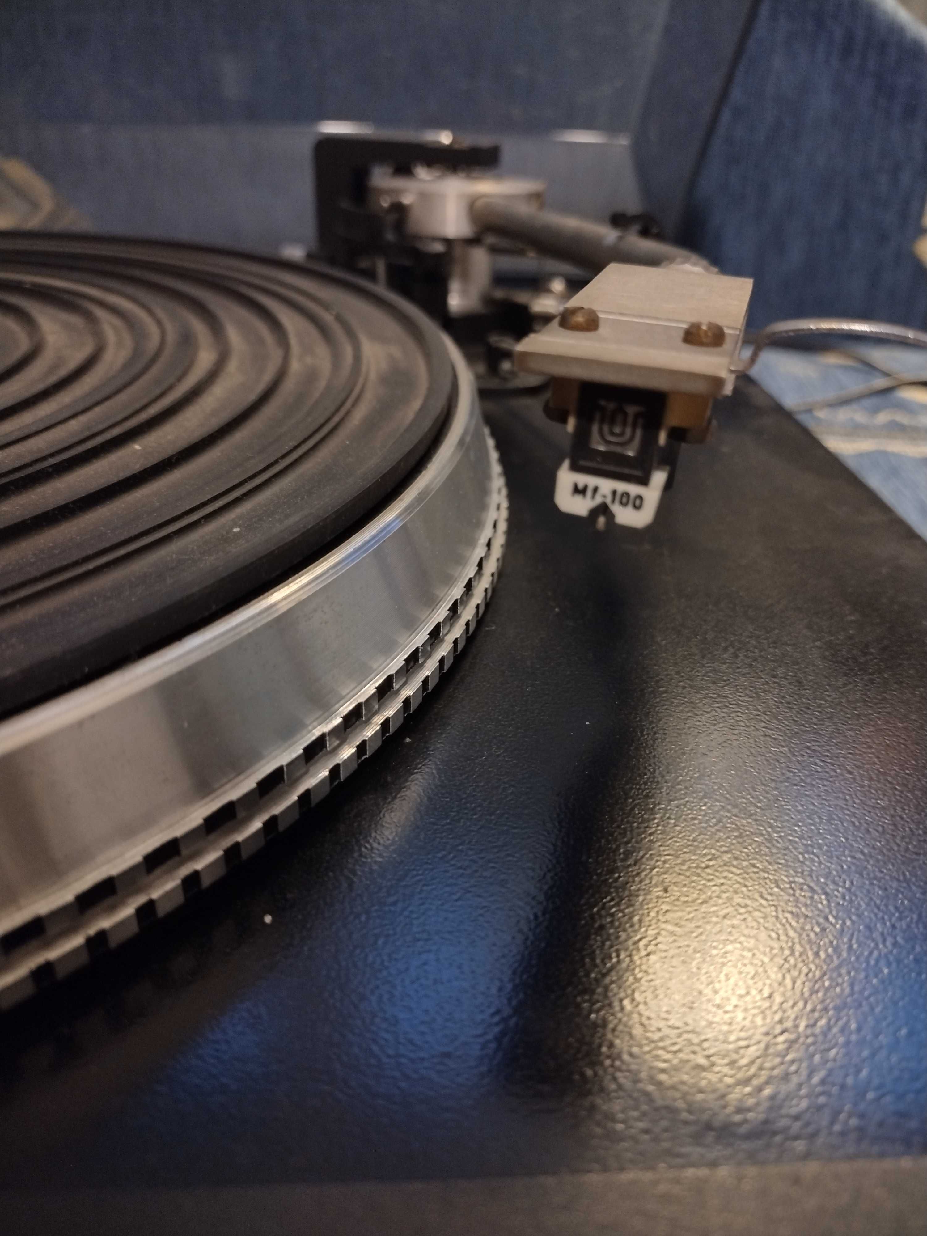 Gramofon UNITRA Fonica GS-431  bernard