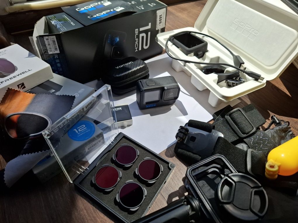 Gopro 12 - 4 baterie, filtry Freewell zestaw!