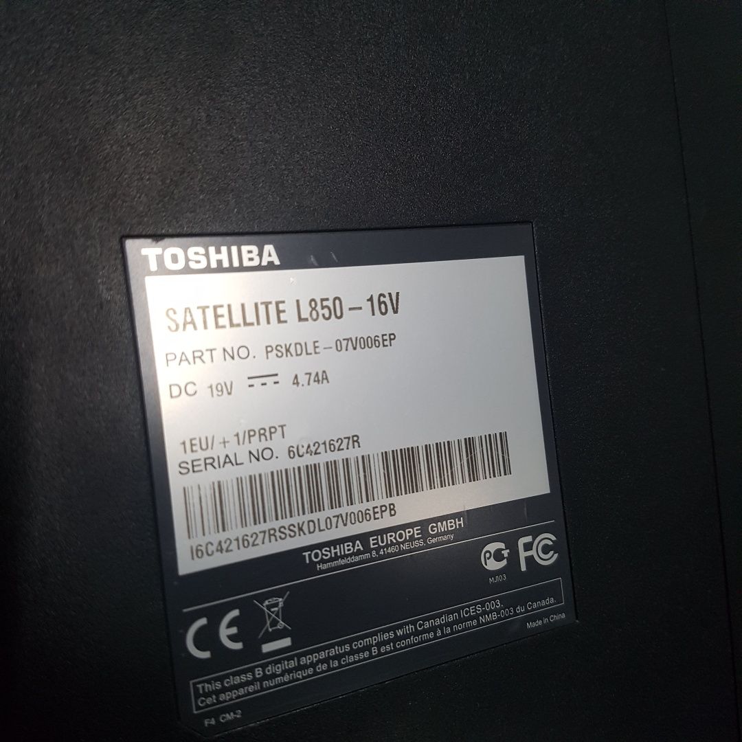 Carcaças tampa toshiba L850