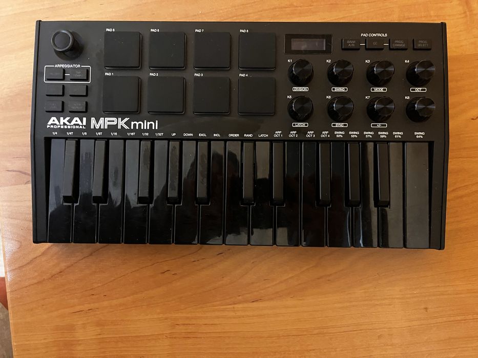 Midi клавіатура AKAI MPK mini MK3 Black