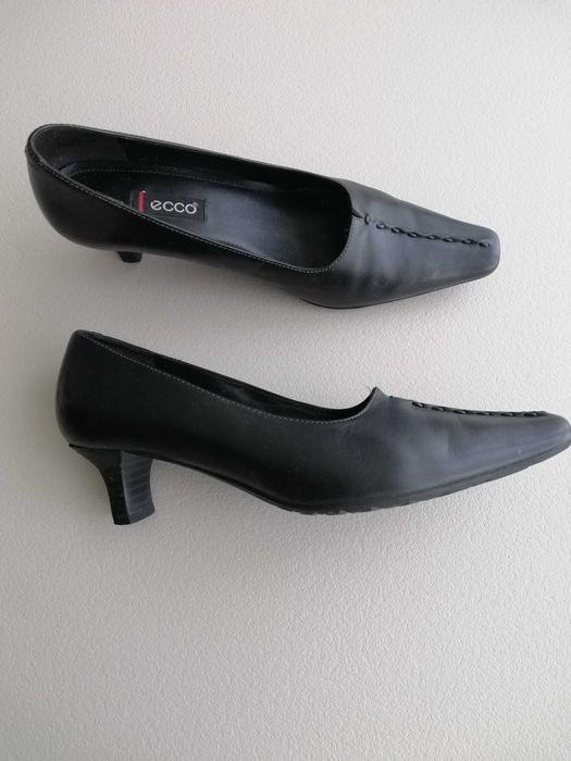 Шкіряні туфлі Ecco р.36.
