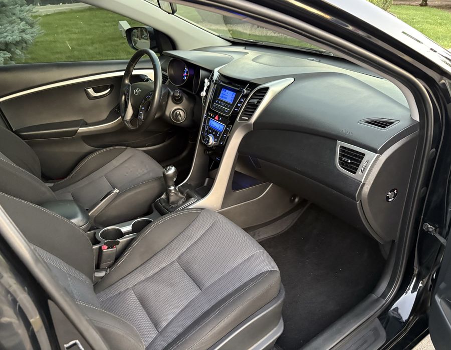 Hyundai i30 1.6MPI Дуже Гарна Офіціал!