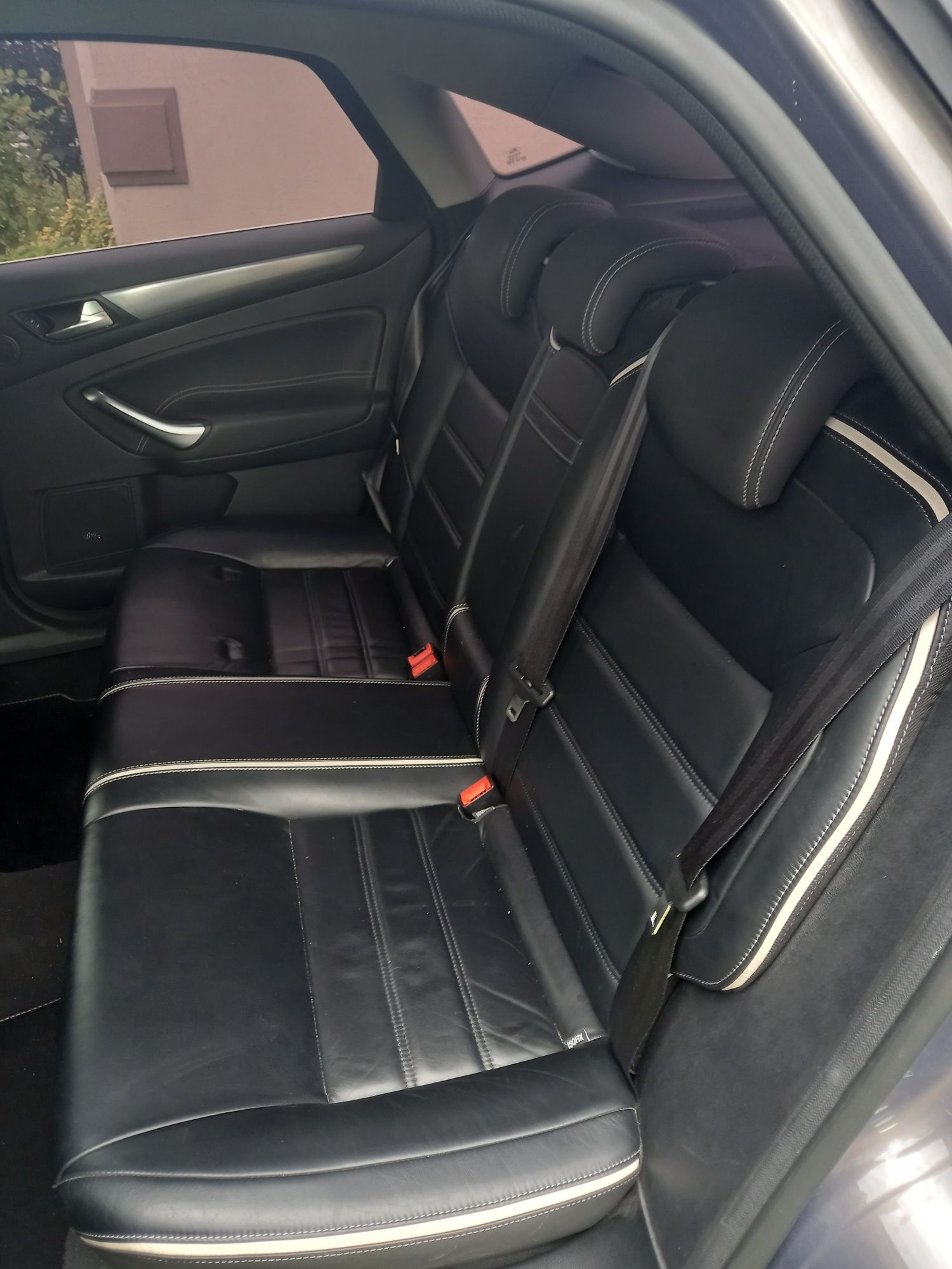 Ford mondeo 2014