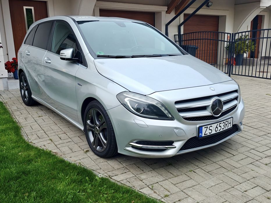 Mercedes-Benz B klasa W246 B200 CDi