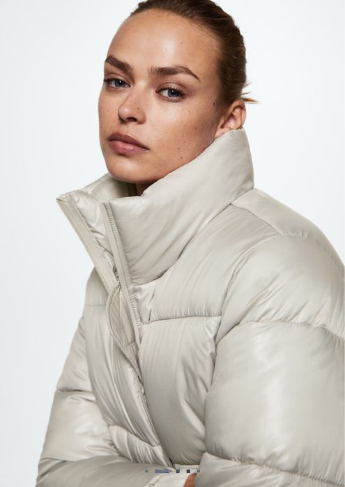 Продам куртку Mango