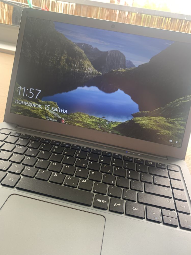 Laptop PEAQ Slim S130