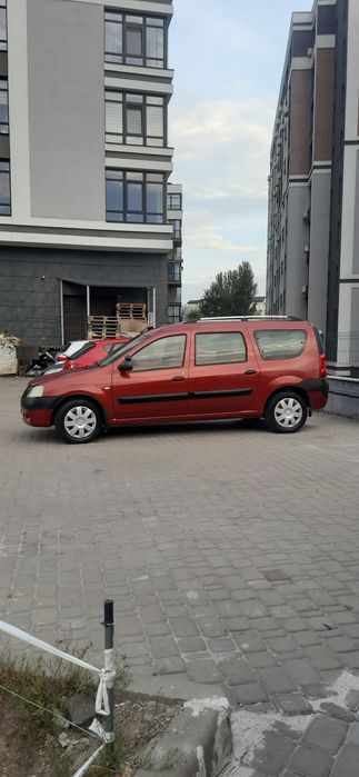 Logan MCV Логан універсал