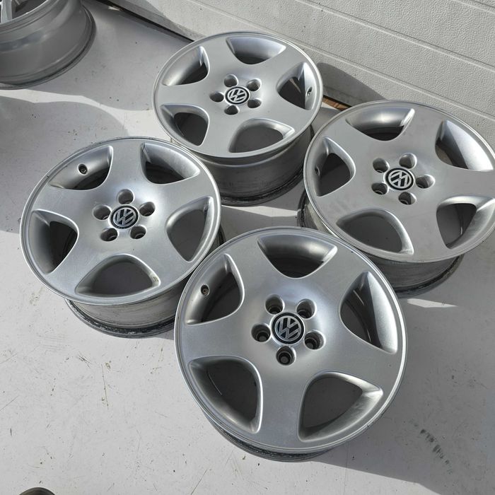 Alufelgi VW PASSAT B7 B8 TIGUAN Sharan Caddy TOURAN 5x112 16'' 4x