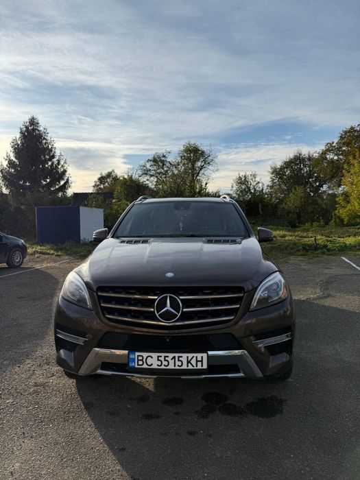 Продам Мерседес Бенс ML350
