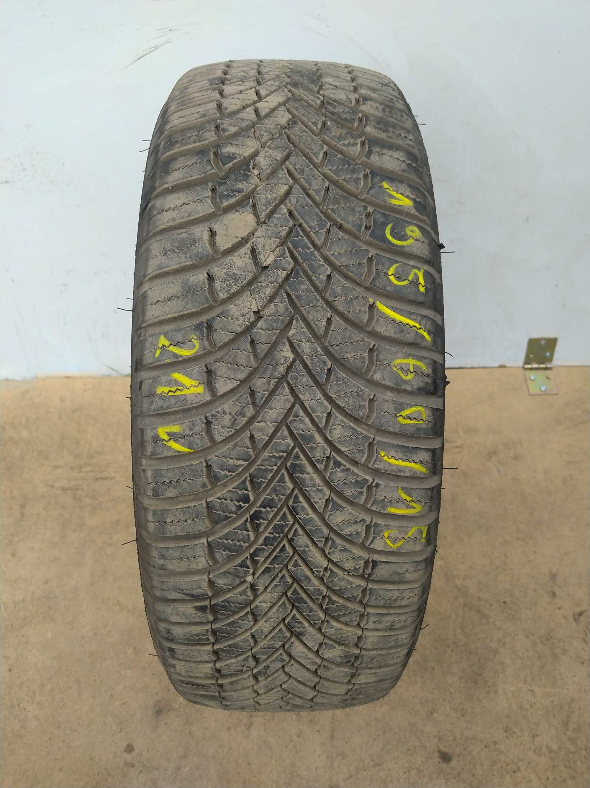 1x 195/60 R15 88H Firestone Multiseason 2021 6,7mm
