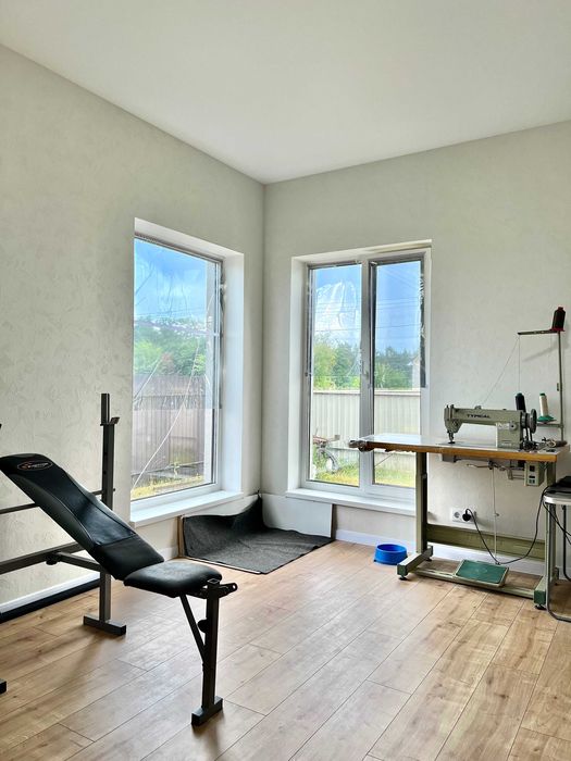 Одноповерховий будинок з ремонтом