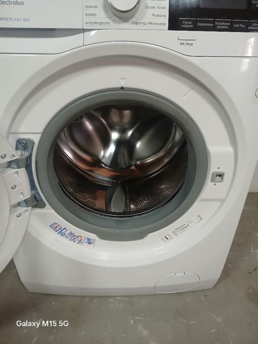 Пральна машина Electrolux на 8 кг. з Європи. EW6F328WUP.