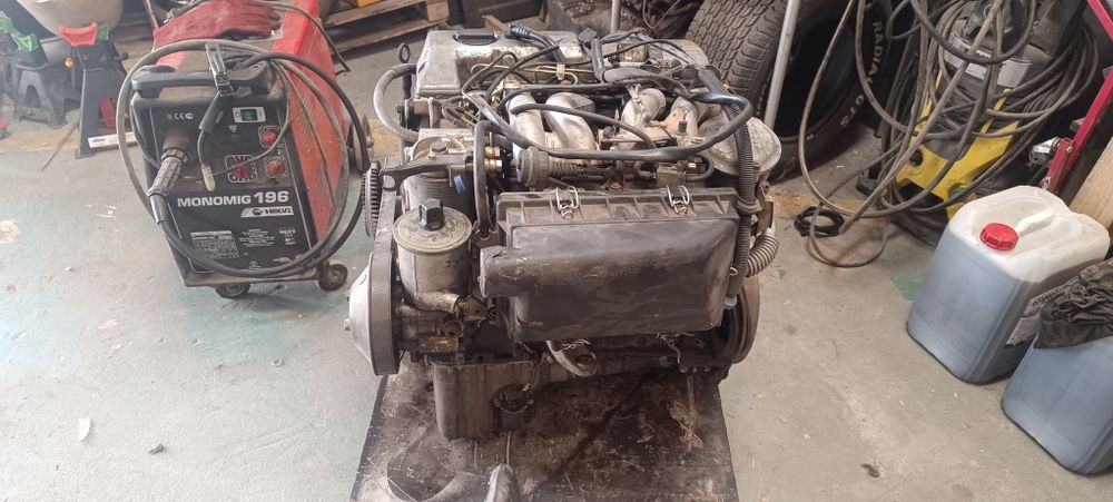 Motor Mercedes 190/w124