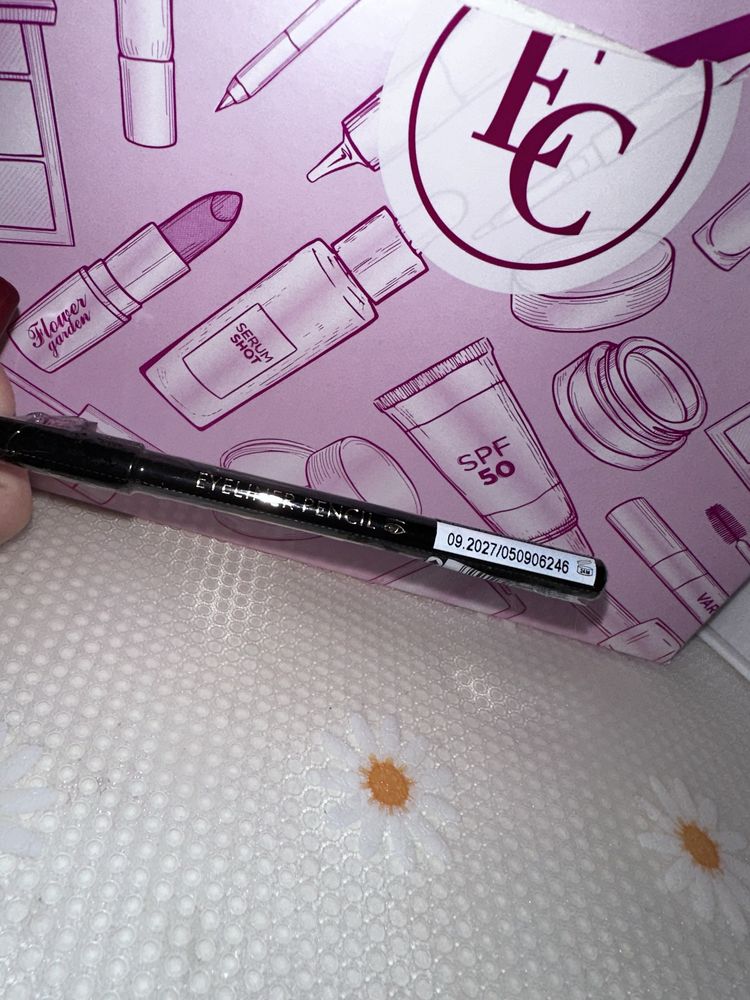 Kredka do oczu Eveline
