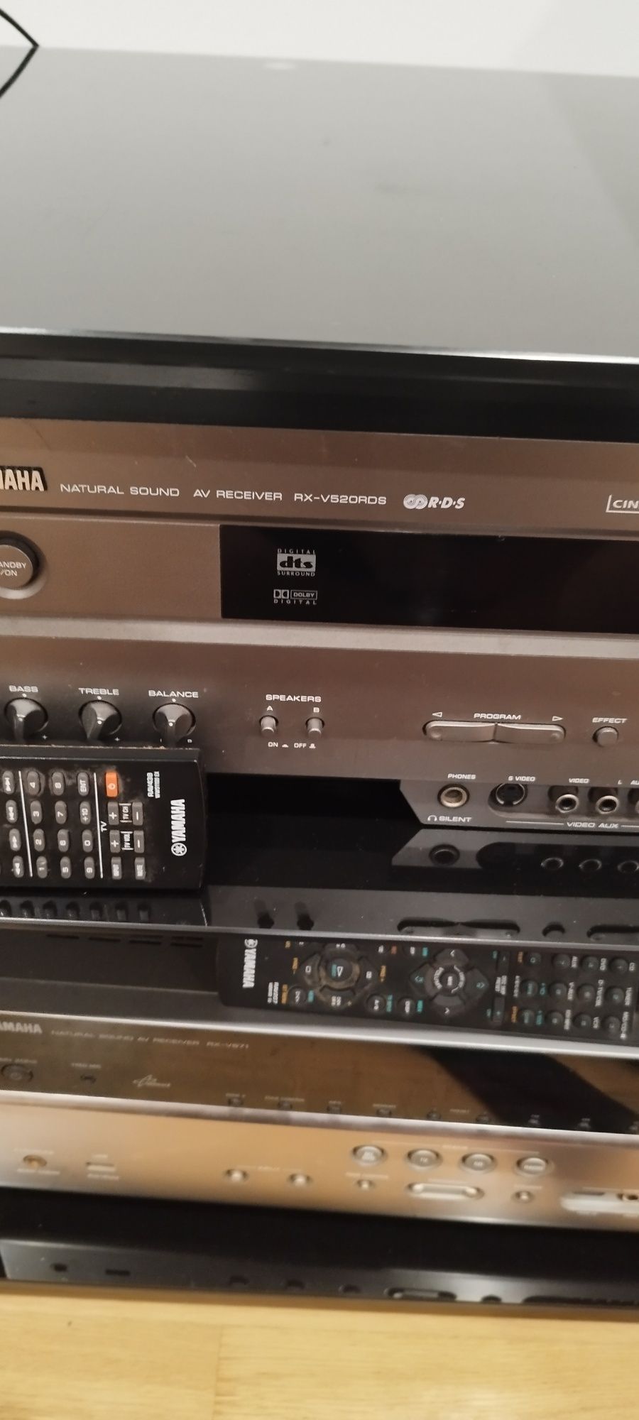 Amplituner Yamaha RX V520 Cinema Dsp Dts Dolby