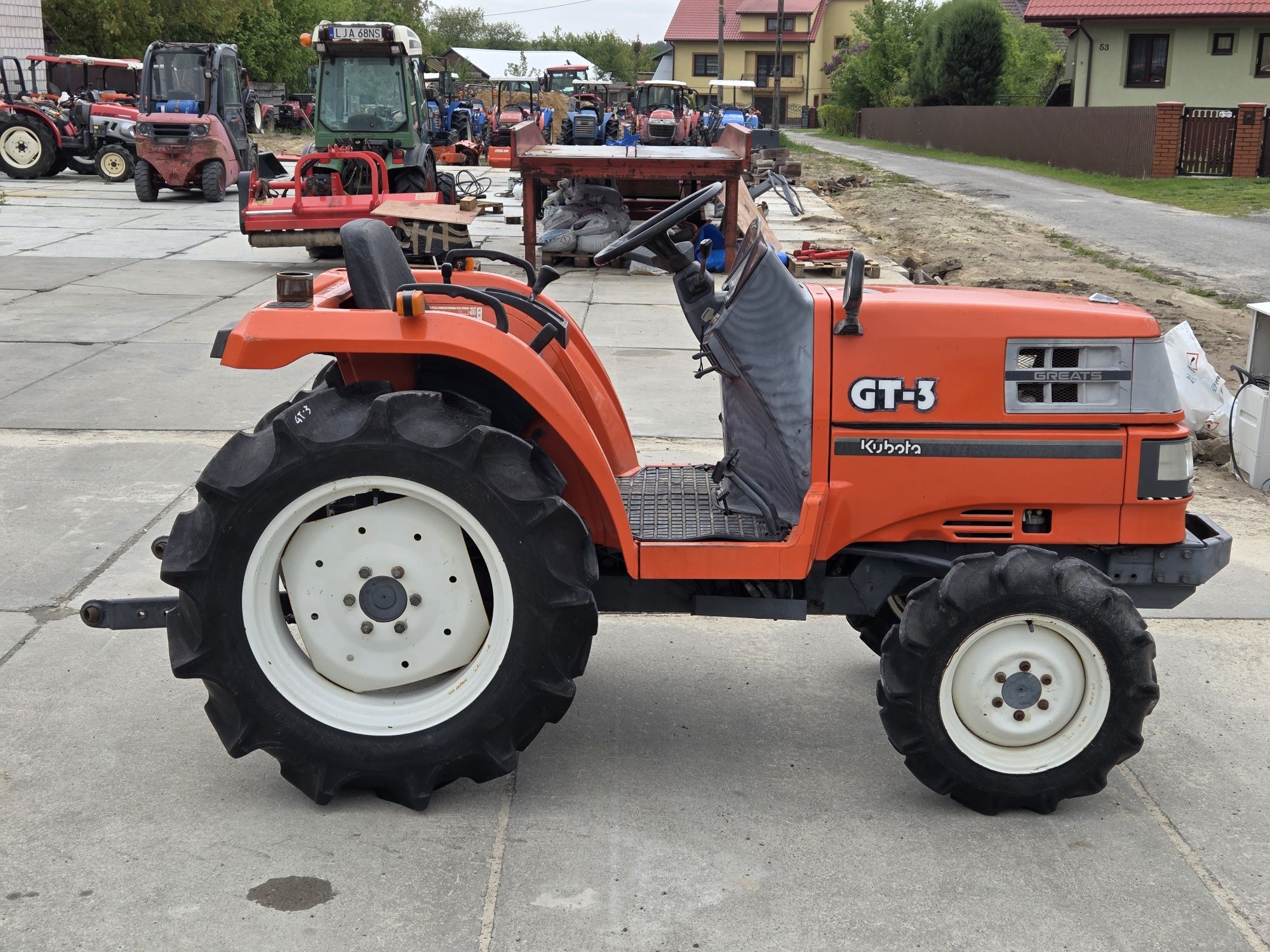 Traktorek japoński Kubota GT3 21KM 4x4