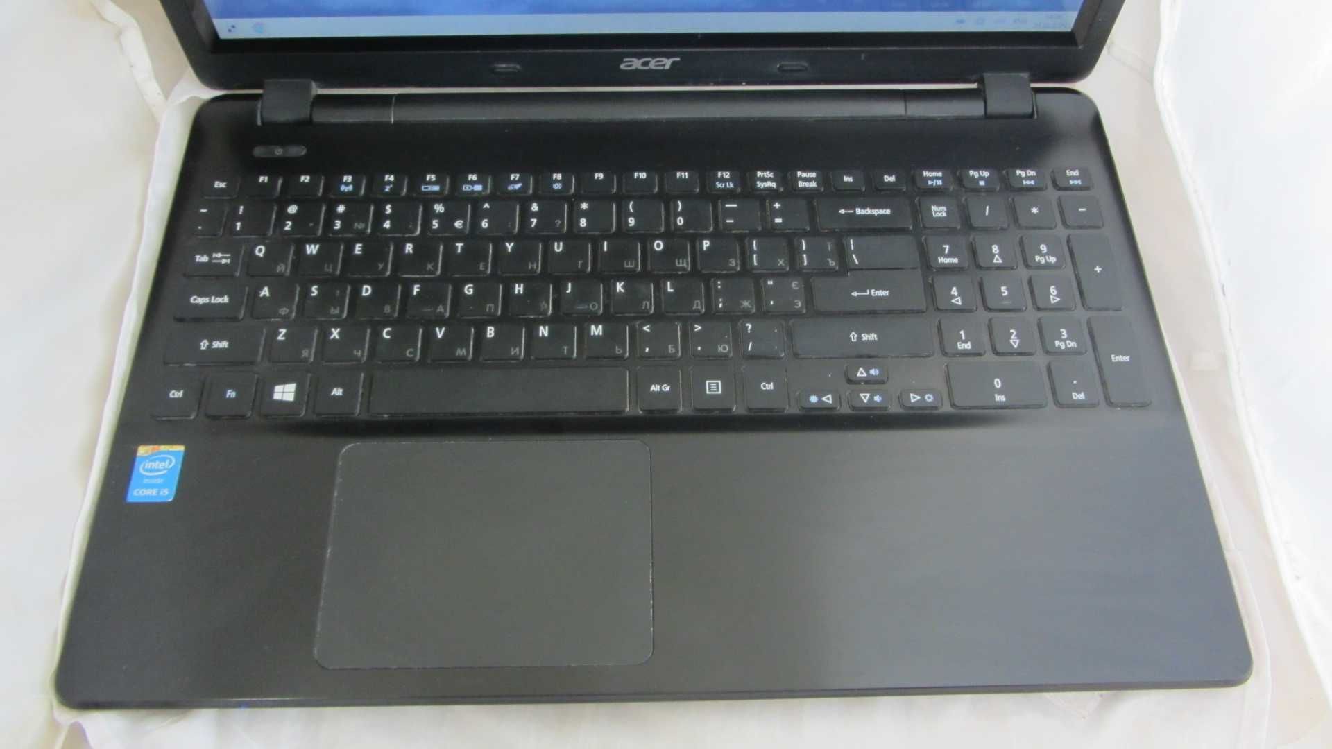 Ноутбук Acer Aspire E5-571P Inlel Core i5 4Gb/500Gb