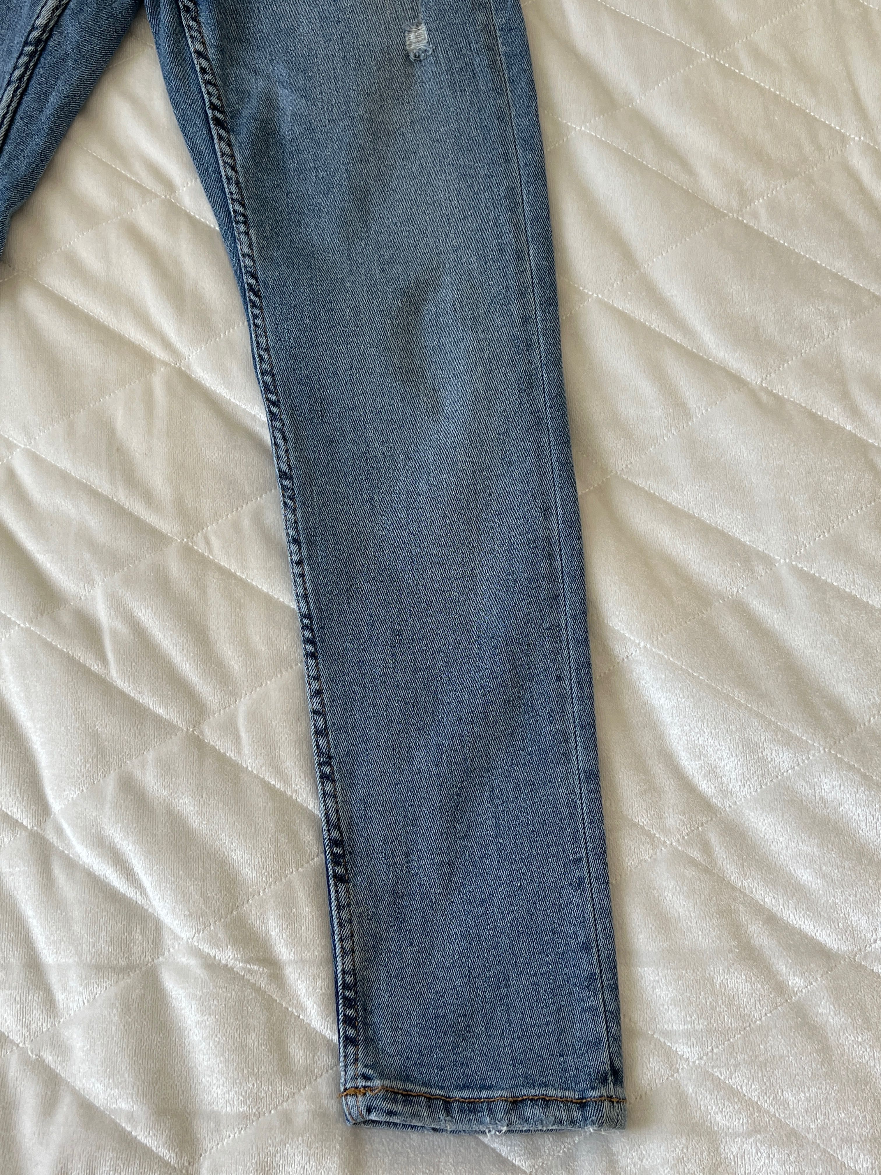 Spodnie yeansowe chłopięce, marka Zara, rozmiar 152 cm.
