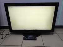 Telewizor Panasonic  TX L32C2EA plamki na matrycy