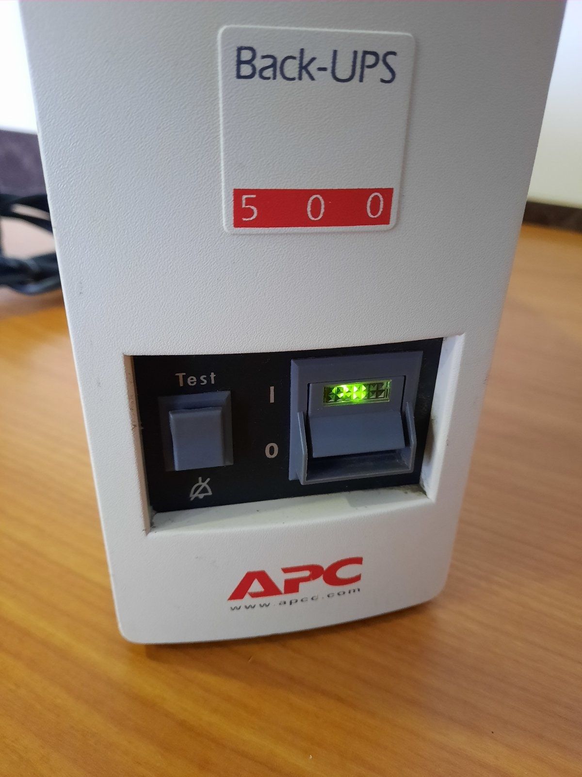 Безперебійник, Упс, BACK UPS 500 APC