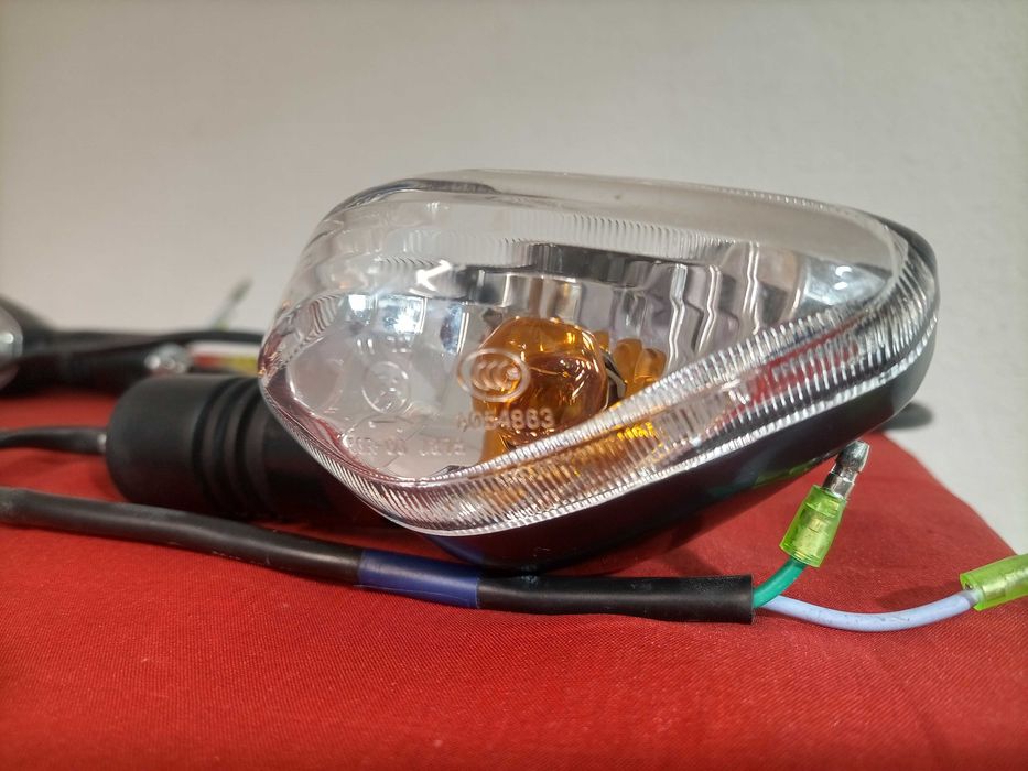 Piscas Honda cb125f  originais Novo