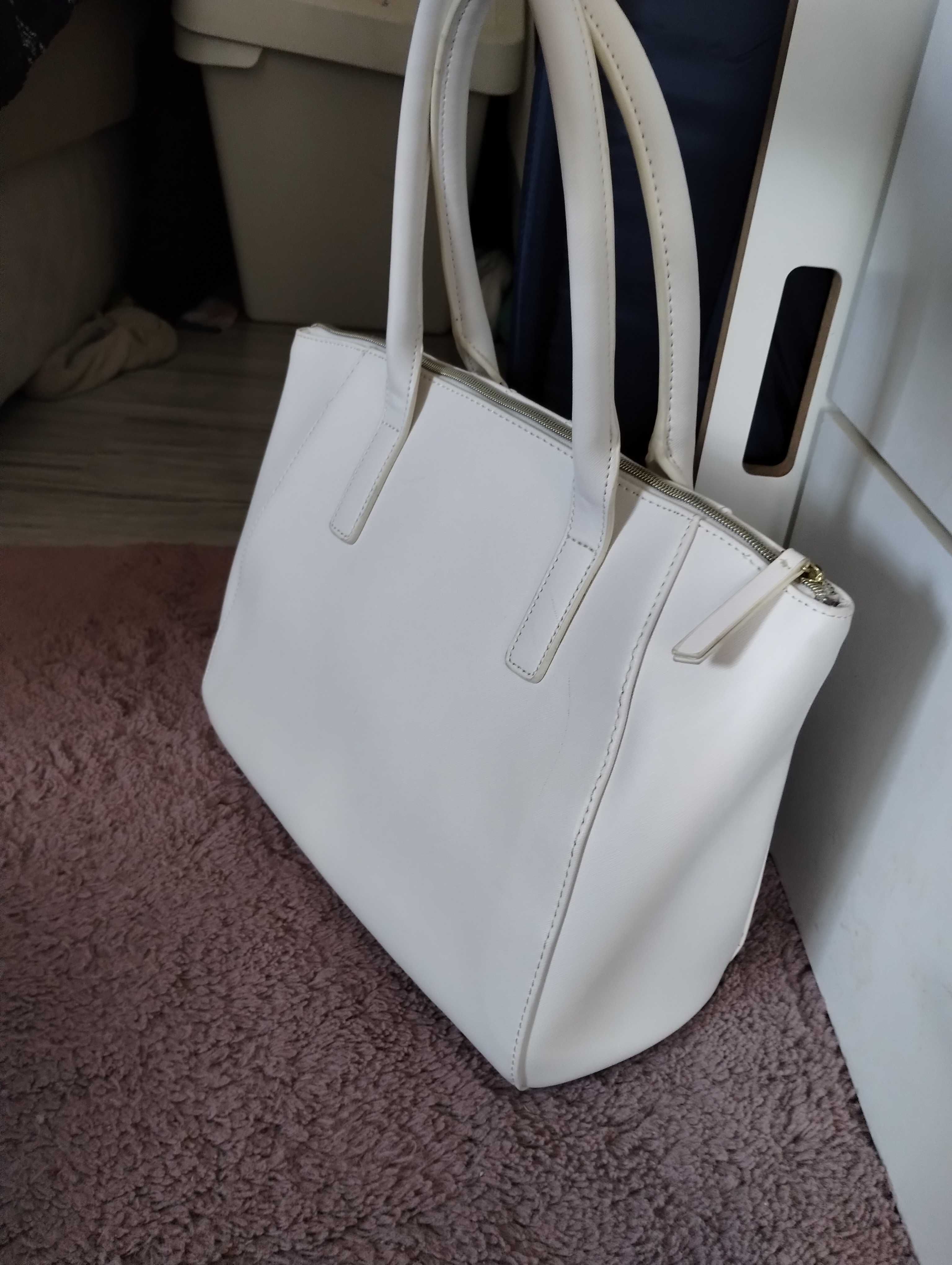Torebka biała Reaction Kenneth Cole