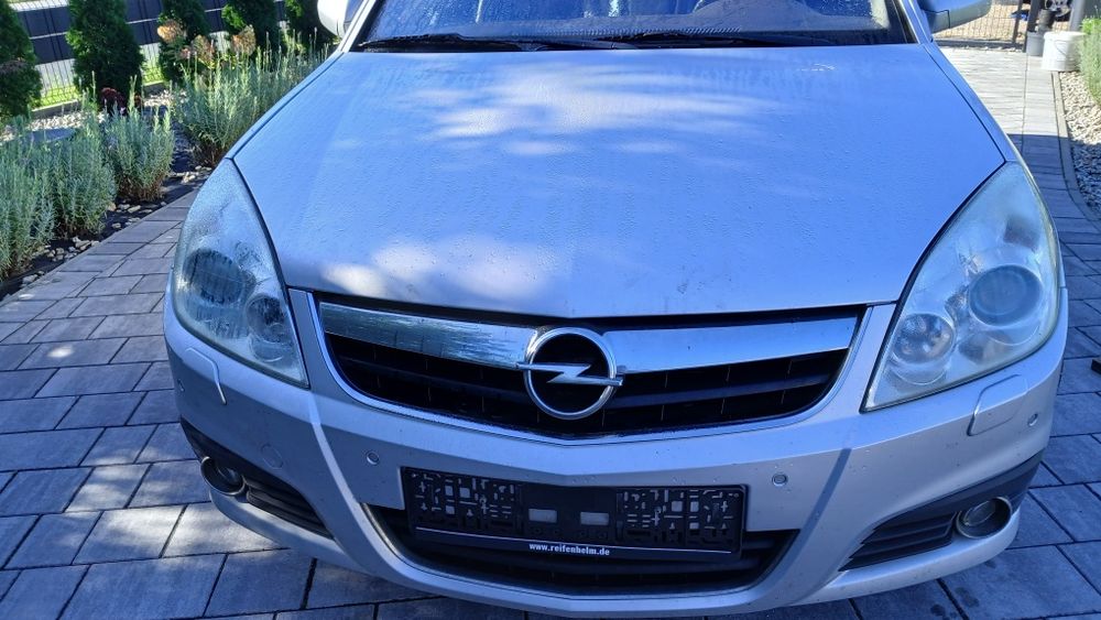 Zderzak przod Opel Vectra C lift Signum Z157 ksenon