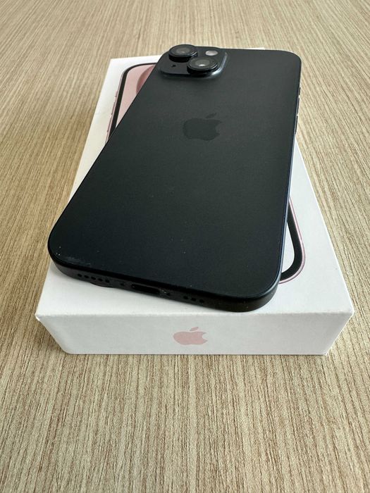 IPhone 15   - excelente