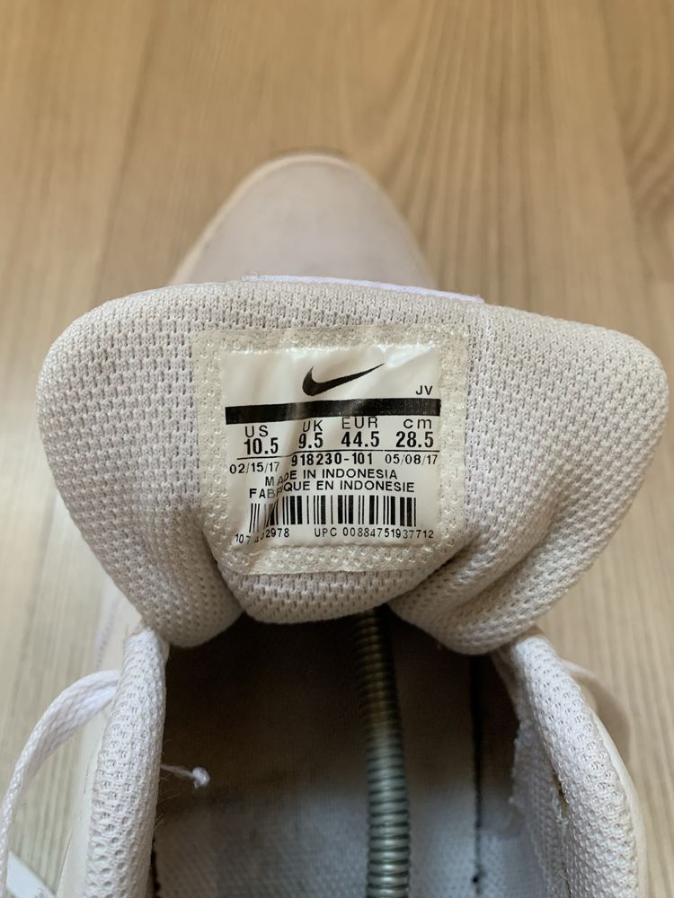 Кросівки nike. Nike air