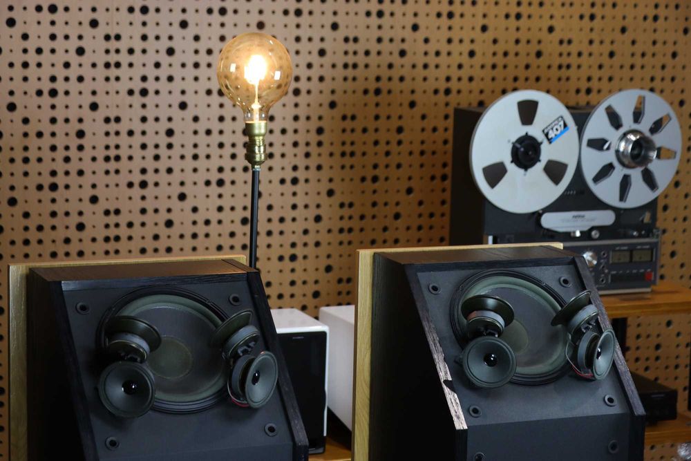 Colunas Bose 601 SERIES III