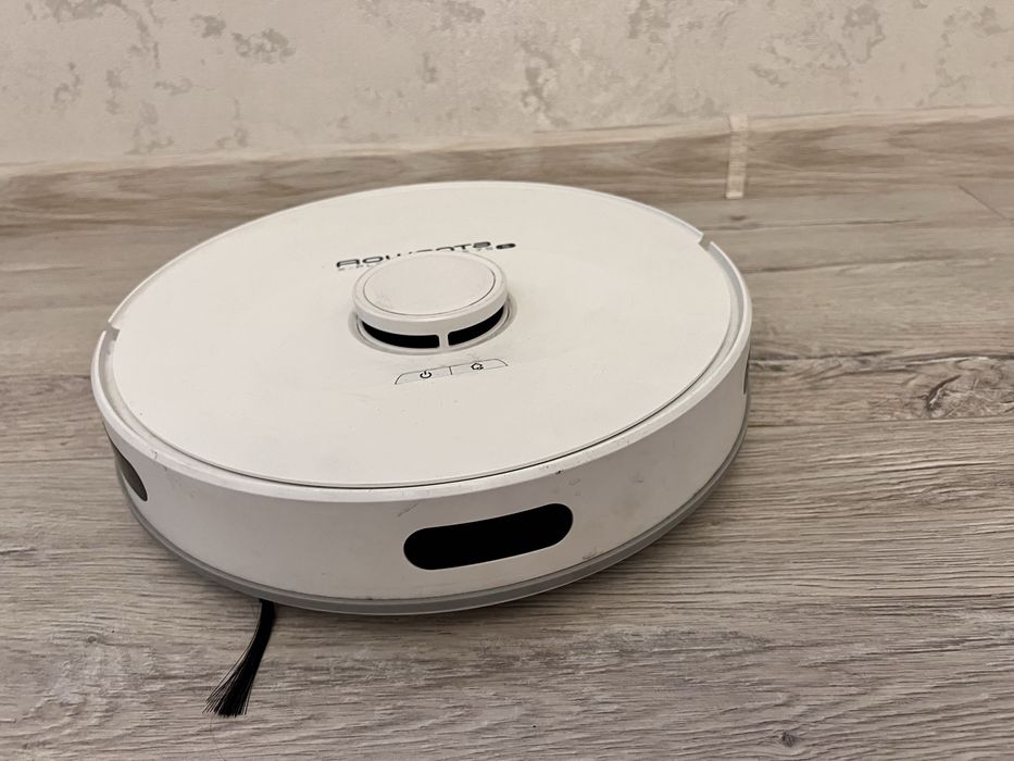 Робот пилосос Rowenta serie 75 S ( на запчастини)