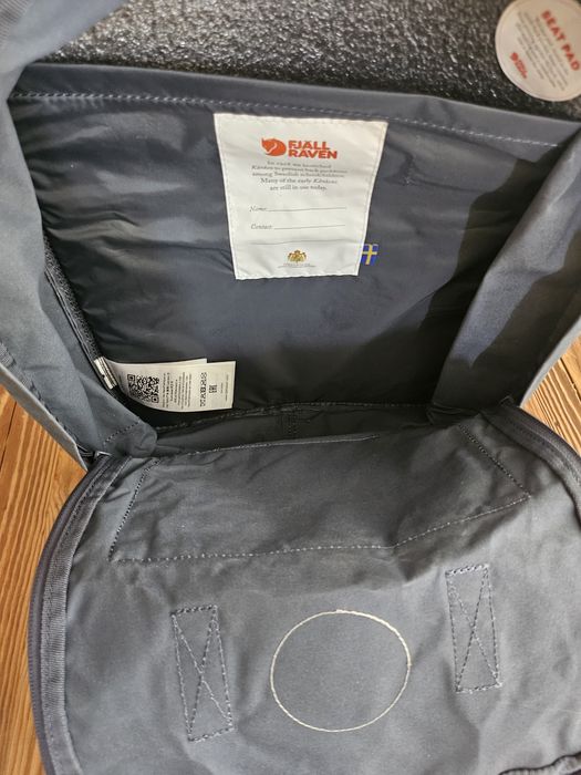 Plecak miejski Kanken kolor grafitowy. Model numer 23510