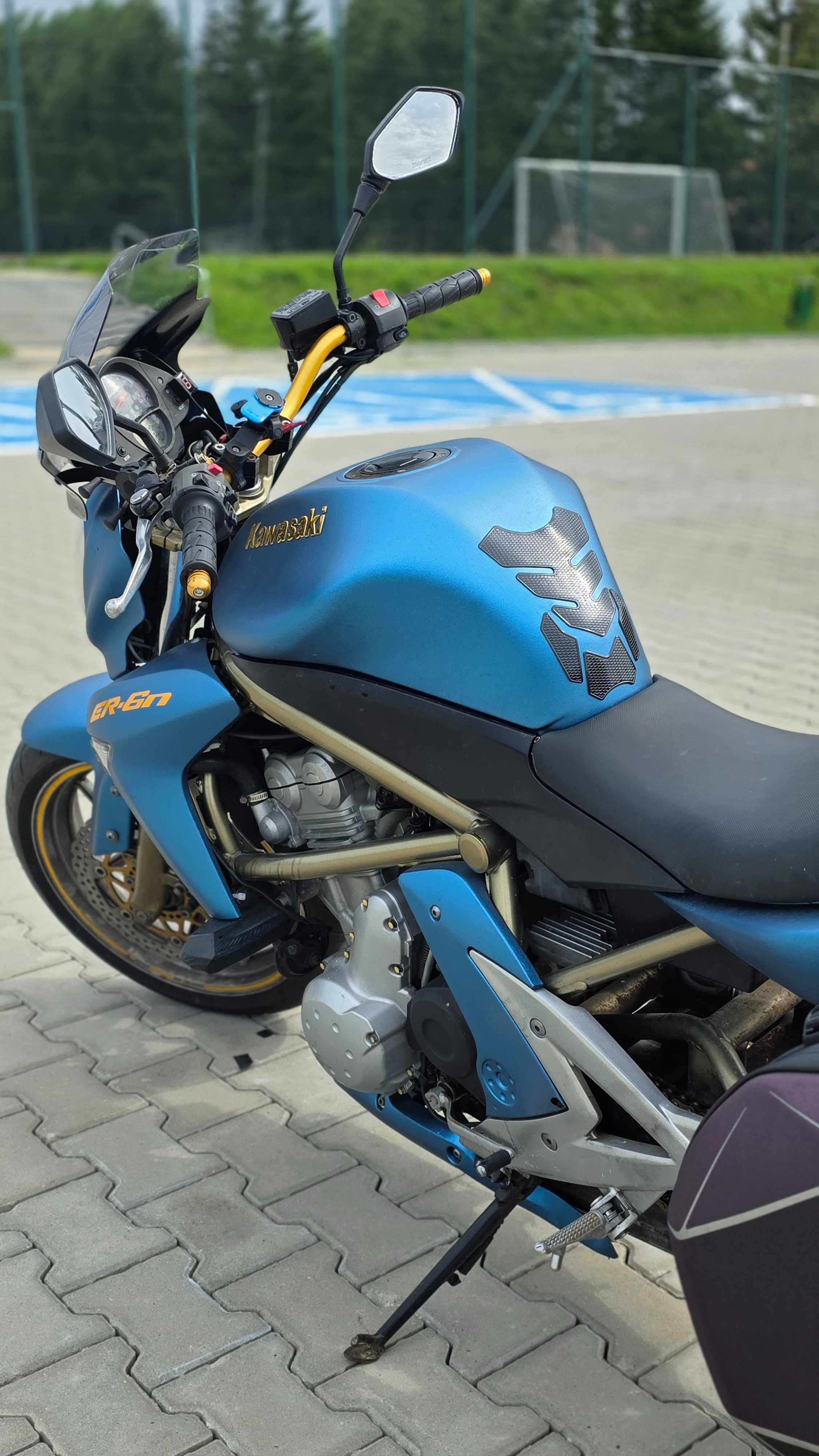 Motocykl Kawasaki ER 6N 650