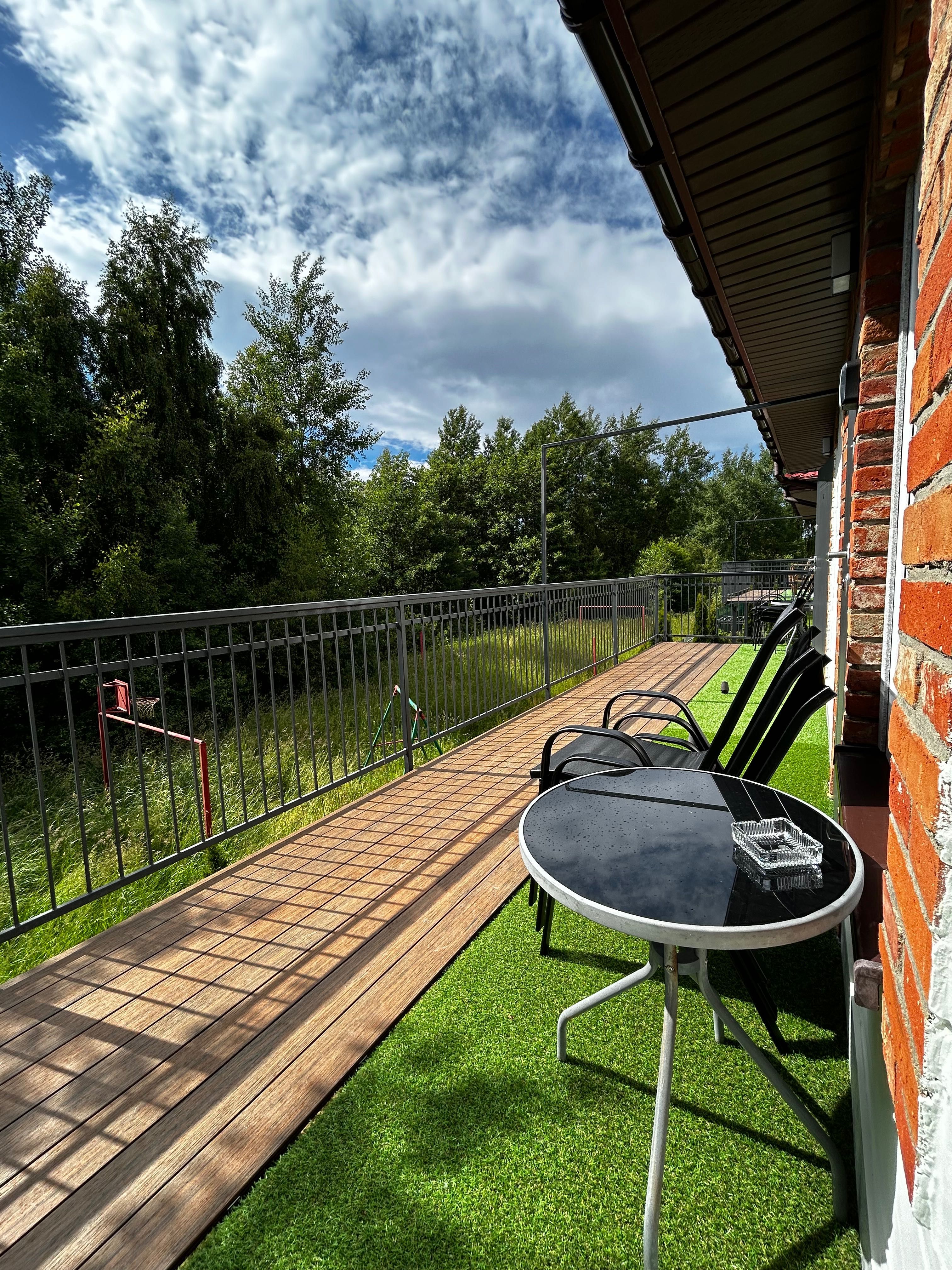 Pokoje studio/Apartament nad morzem Sianożęty (Ustronie Morskie 2 km)