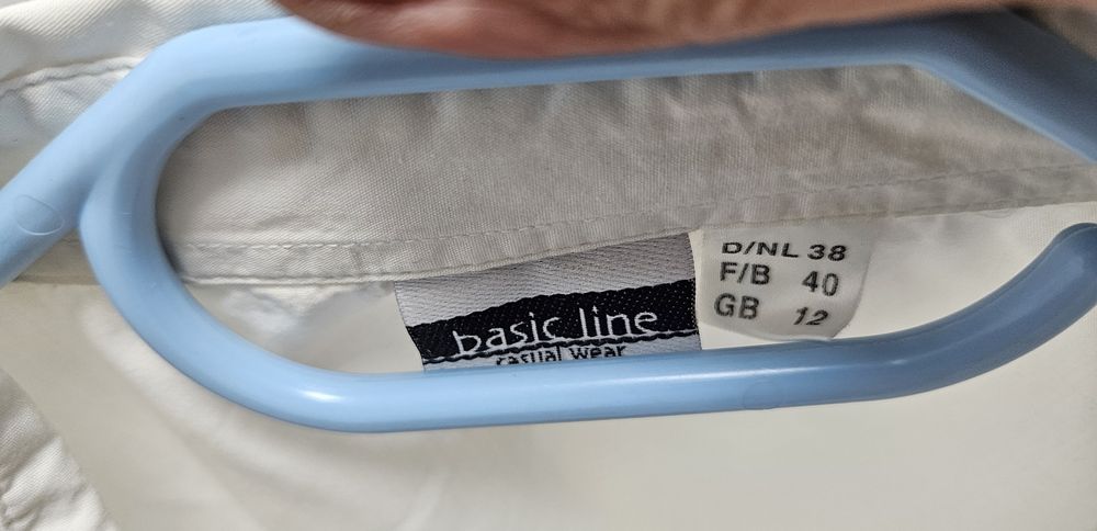 Biała koszula rozmiar M