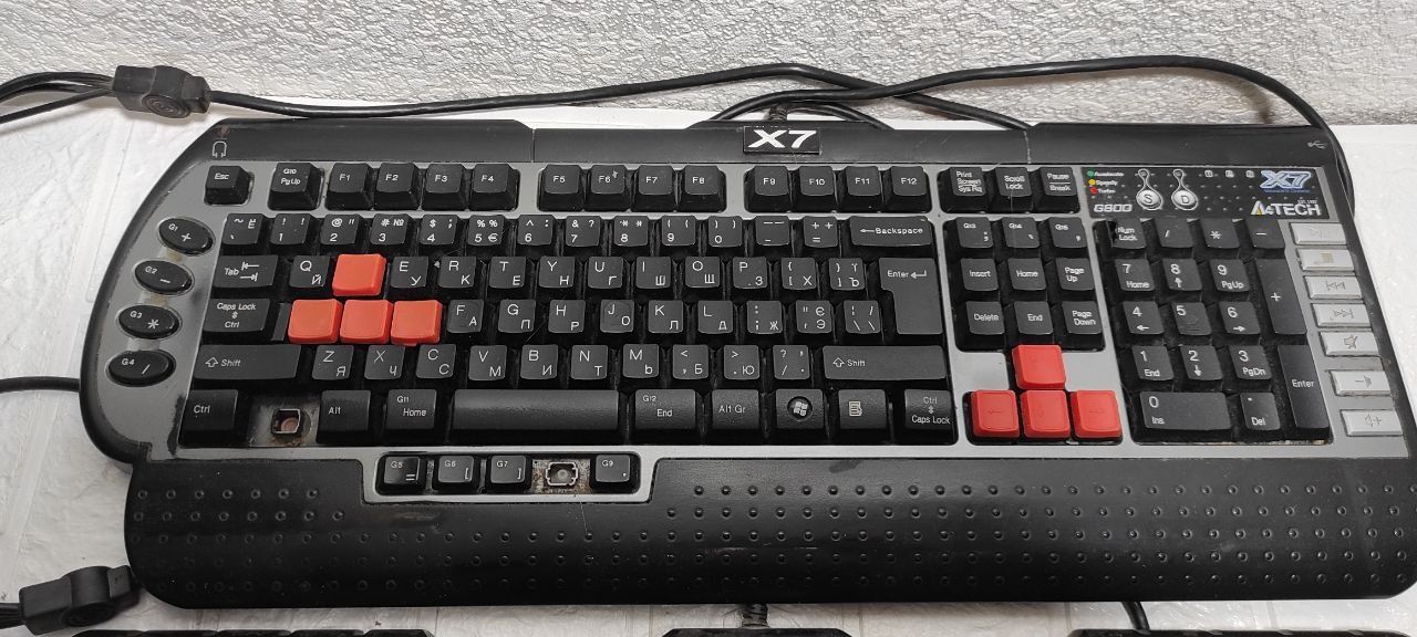 СРОЧНО Мембранная клавиатура A4Tech X7 G800