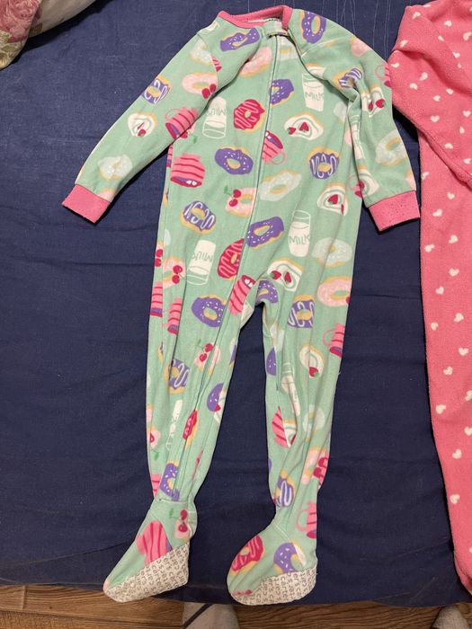 Детский комбинезон на два года(возраст)