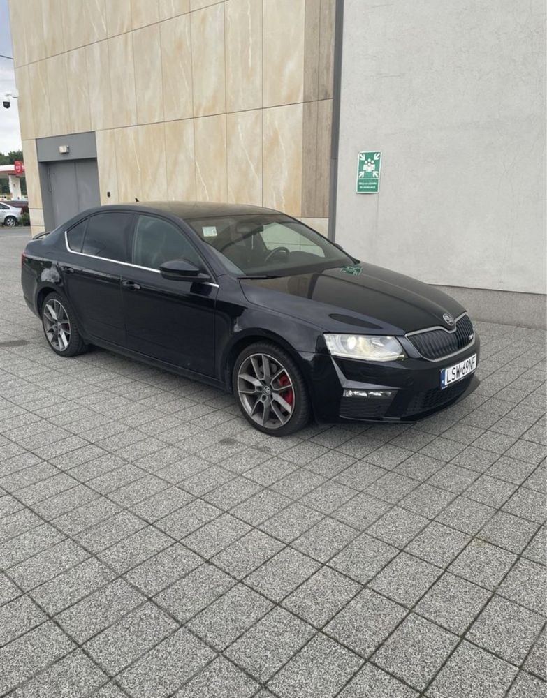 Skoda Ocravia RS 2.0tsi 220km