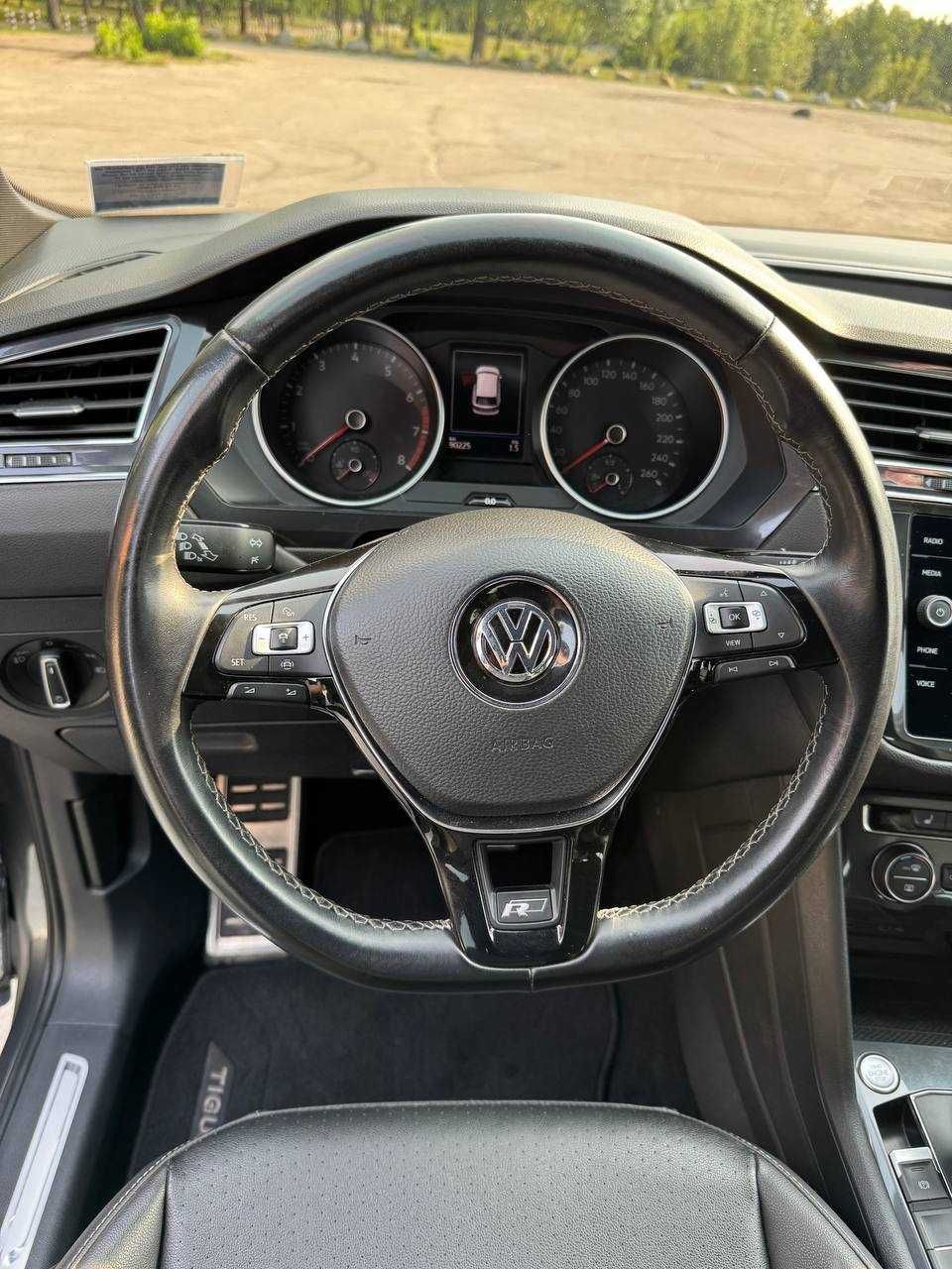 Volkswagen Tiguan R-line