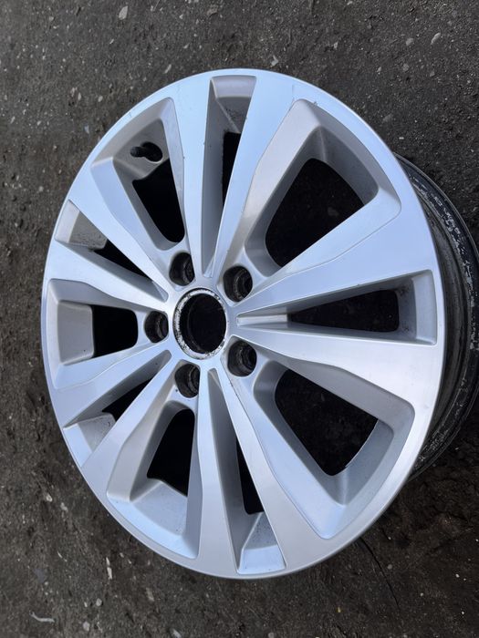 Felga Aluminiowa VOLKSWAGEN GOLF VII 6.5" x 16" ET46 5x112 5G0