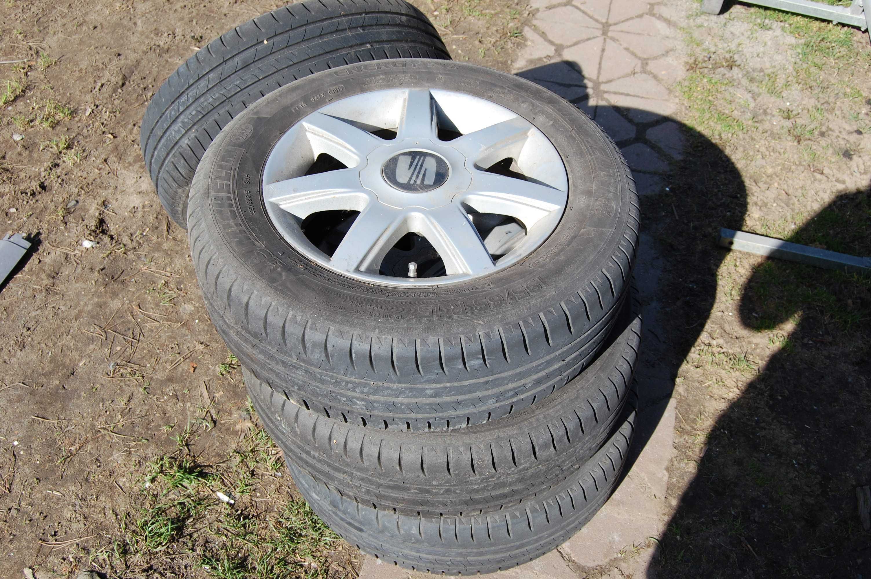 Koła Seat Ibiza 15 5x100 Opony 195/65 r15 Felgi